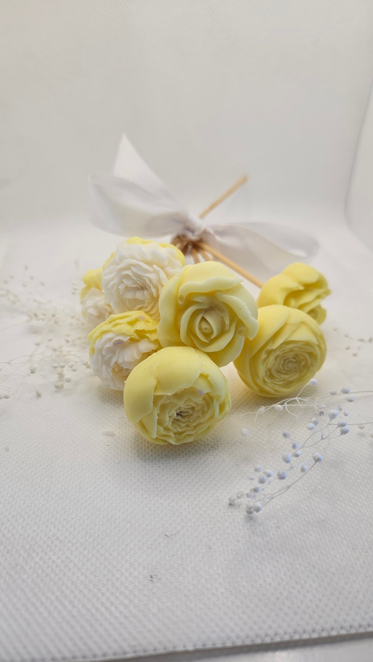 A Bouquet of Melts- Yellow