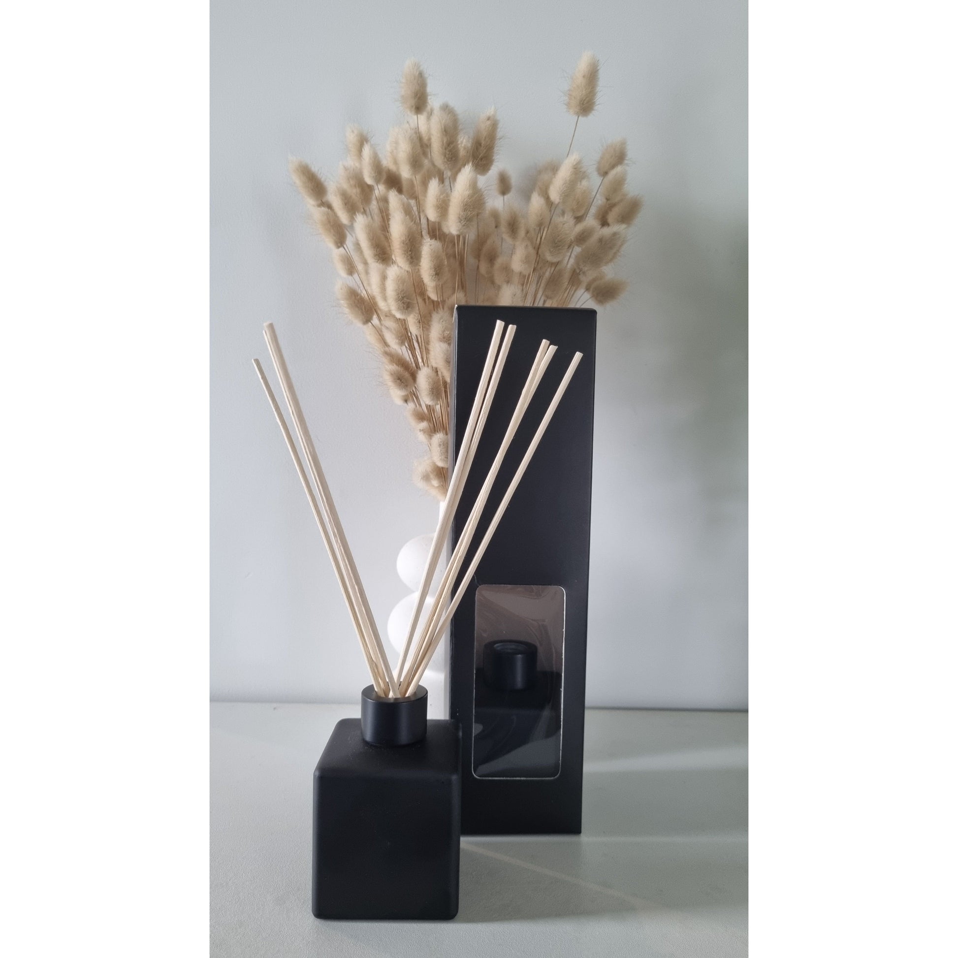 Reed Diffuser with your choice of Fragrance Oil